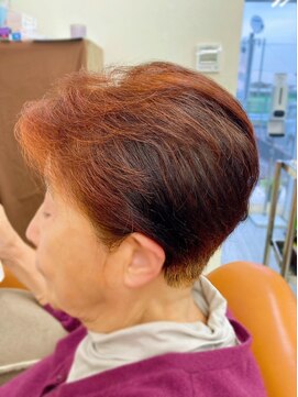 ルナ 深沢店(LUNA) 100%天然ヘナナチュラルカラー【鎌倉/湘南/深沢/大船/藤沢】