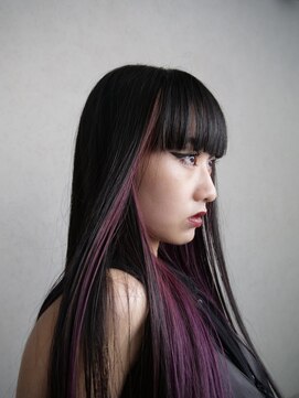 ヴァーディ オモテサンドウ(Vardy omotesando) インナーカラー/ピンク/イヤリングカラー