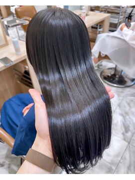 アテナ(ATENA) 福岡で1番綺麗な髪質改善ストレート！