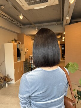 アット(at) ネオMETEO髪質改善ストレート