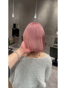 モニカ(MONIQA) ピンクカラー