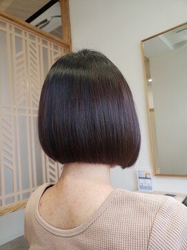 ミリ 国分寺(Mili) 前下がりボブ