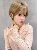 垢抜ける可愛さ溢れるショートボブ ショート 前髪カット
