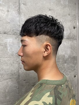 レンゲン(LENGEN) メンズパーマフェードバーバーツイスト理容室カット