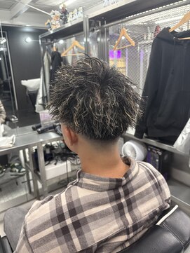 リプレイ 草津店(RIPLAY) MEN’S HAIR/ブルーブラック/フェザーパーマ/草津