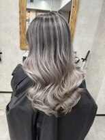 サニー 渋谷(SUNNY) バレイヤージュ、ハイライト、レイヤーロング、キッズカット