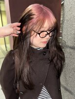 ピア ヤクイン(Pia Yakuin) ルーツカラー/デザイン/レイヤーカット