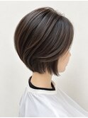 髪質改善で叶える大人の丸みショートボブ艶髪レイヤースタイルへ