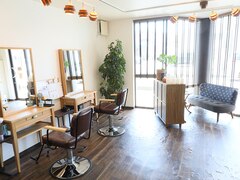 Lea HAIR CLINIC