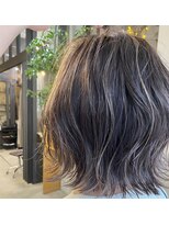 クルミ(kurumi)&nbsp;ダブルハイライト×グレージュ