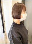 前上がりボブ