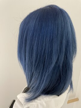 ヴェール レッシュブ 鎌ヶ谷店(Belle Lecheveu) ディープブルーカラー