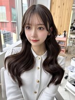 アフロートリノ(AFLOAT Leino)&nbsp;大人可愛い韓国レイヤーカット　くびれヘアシースルーパッツン