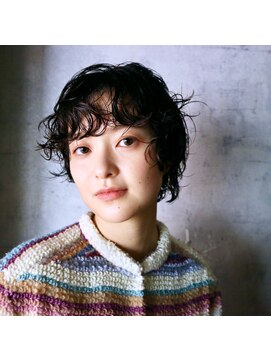 ハーヒム(her him) her.him/tominaga/9