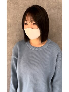 レヴール(reveur) 切りっぱなしボブ