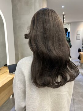 ジーナ 船橋(Zina) 髪質改善＊ロングレイヤーグレーベージュ＊美髪【Zina船橋】