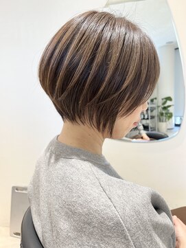 ナイン バイ アソビ 銀座(Nyne by asobi) 30代40代50代トップふんわりショートボブひし形小顔前髪あり銀座