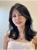 シアーブラック × 透け感レイヤー