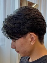 アコロン(acoron.)&nbsp;センターパート/ニュアンスパーマ/毛流れ/池袋メンズカット