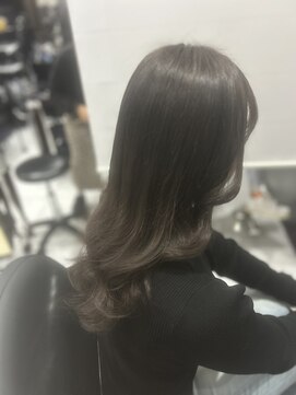 ヘアーデザイン ジェルム(Hair Design germe) ダークグレージュ MAYUKO