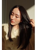 トゥエル バイ ディプティモイラ(tuelu by dipty MOILA)&nbsp;色っぽ艶髪×ナチュラルストレートロング