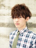 無造作ツーブロックショートミディアム