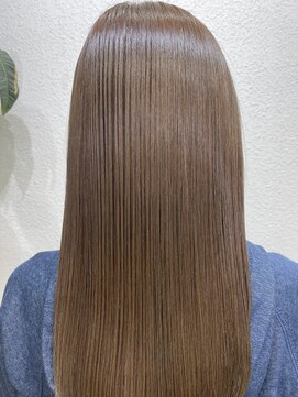 リノウエスト(Lino WEST) 髪質改善ミネコラトリートメント♪