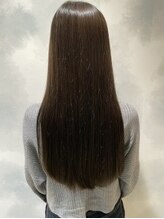 《HOT PEPPER Beauty AWARD 2023 ベストサロン部門 注目サロン選出》ダメージレスで髪質改善！