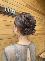 バイテン 久喜(X10)&nbsp;ボブヘアアレンジ