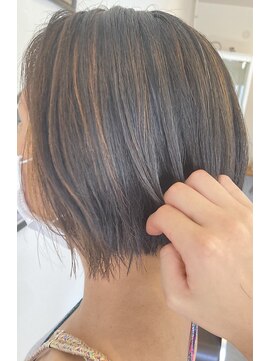 カルネ(CARNE) 白髪ぼかしハイライト