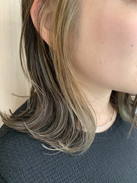 メロウ(mellow) イヤリングカラー×イノセントベージュ