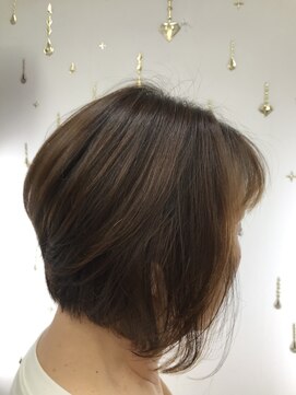 ヘアープレッヒェン HAIR Platzchen ナチュラルハイライト