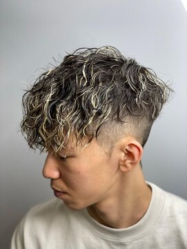 ブルーオーシャン 久留米店(BlueOcean) 20代30代ツーブロックマッシュツイストスパイラルパーマ