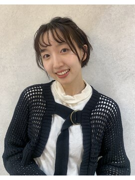 バズ(BUZZ) ミニボブのふわっとアレンジ*BUZZ岡本
