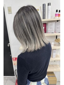 ジゼル(gisele) (稲毛)バレイヤージュ