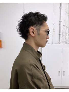 ユイツ ベリーショートウルフ