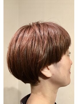 カミリー(Kamily) 【ツヤツヤマッシュ】寒色系に飽きたらブラウンよりの暖かさで！