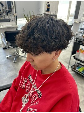 オム ブランシェ(HOMME BLANCHE’) 強めシャドウパーマ