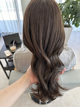 イルプロム 御厨店(illuprom.) ブラウンベージュ