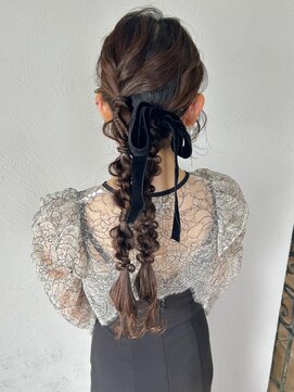 エトランジェ(Etrange) ツイン編みおろし