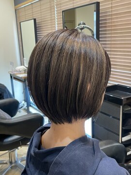 アルター(aL ter) 【ショートボブ×ハイライト】ボブルフ/ネビージュ/鎌取/林愛華