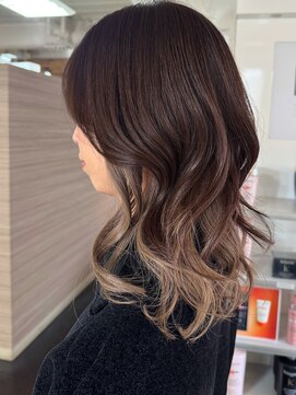 キャパジャストヘアー(CAPA just hair) インナーカラーベージュくびれレイヤー