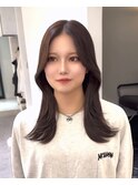 レイヤーカット ブラウン くびれヘア 透明感カラー  顔周り