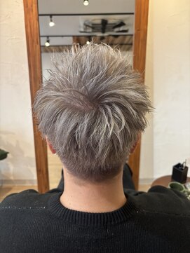 フリー(Free) ホワイトベージュ【平塚・秦野・二宮・小田原・茅ヶ崎】