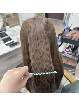 リミットバイアフィナー 大宮店(limit by Afinar) オリーブベージュ