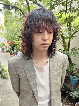 リブロ 三軒茶屋(LIBRO) ブルーブラックフェザーパーマ波巻きスパイラルパーマ