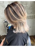 ハイライトオシャレヘア艶髪