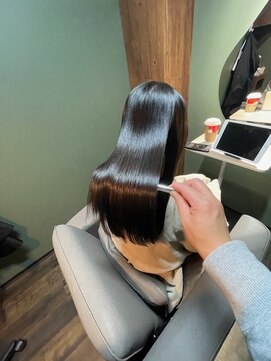 イム 博多 祇園(im) 艶髪ロング