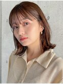 ミディアムストレート レイヤーボブ 前髪 ベージュカラー