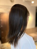 エイム ヘア リアム 調布店(eim hair liam)&nbsp;ミディアムレイヤー/バタフライカット/グレージュ/外ハネ